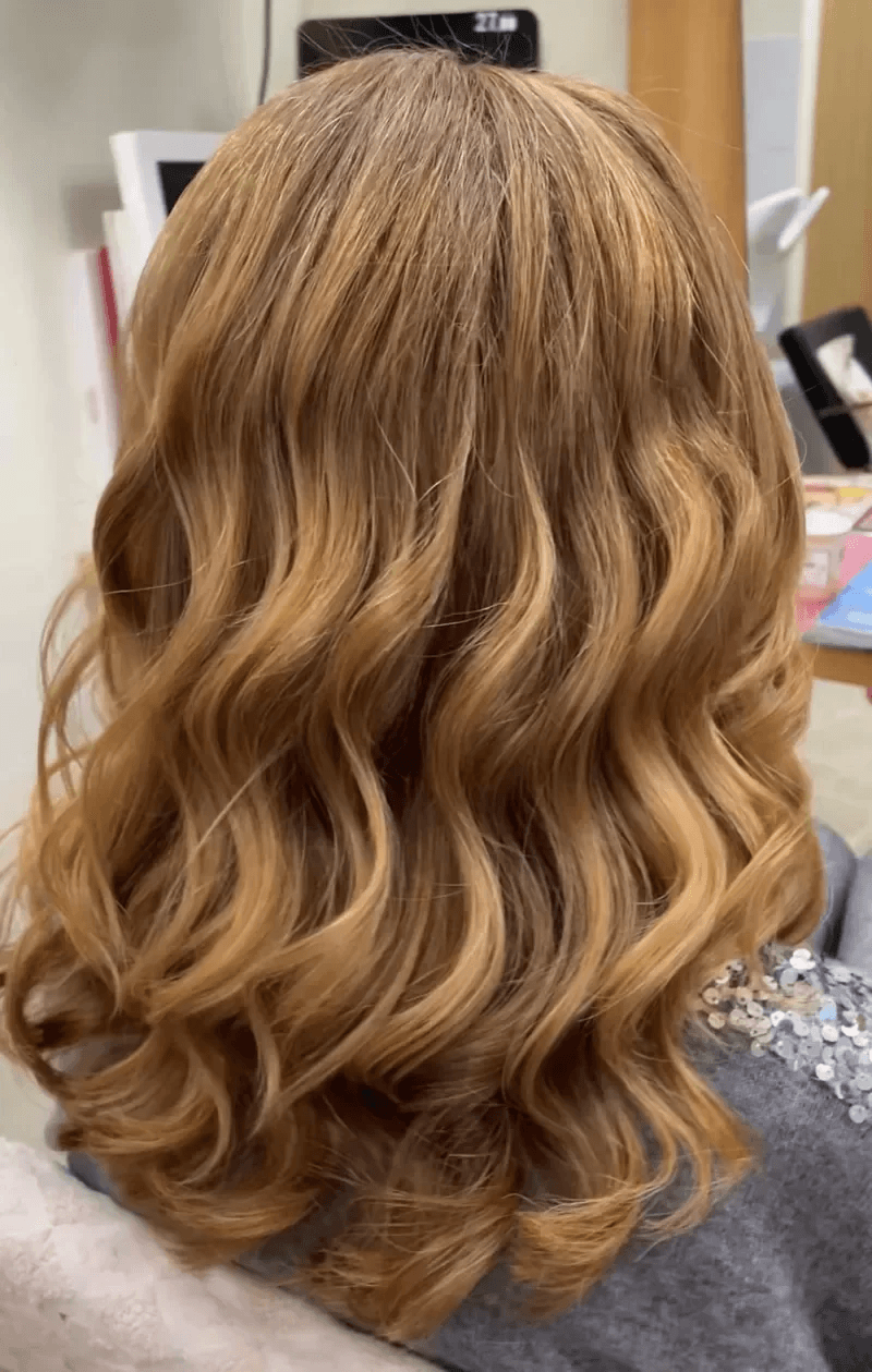Piega mossa voluminosa – Salone Adriana Style Sanremo