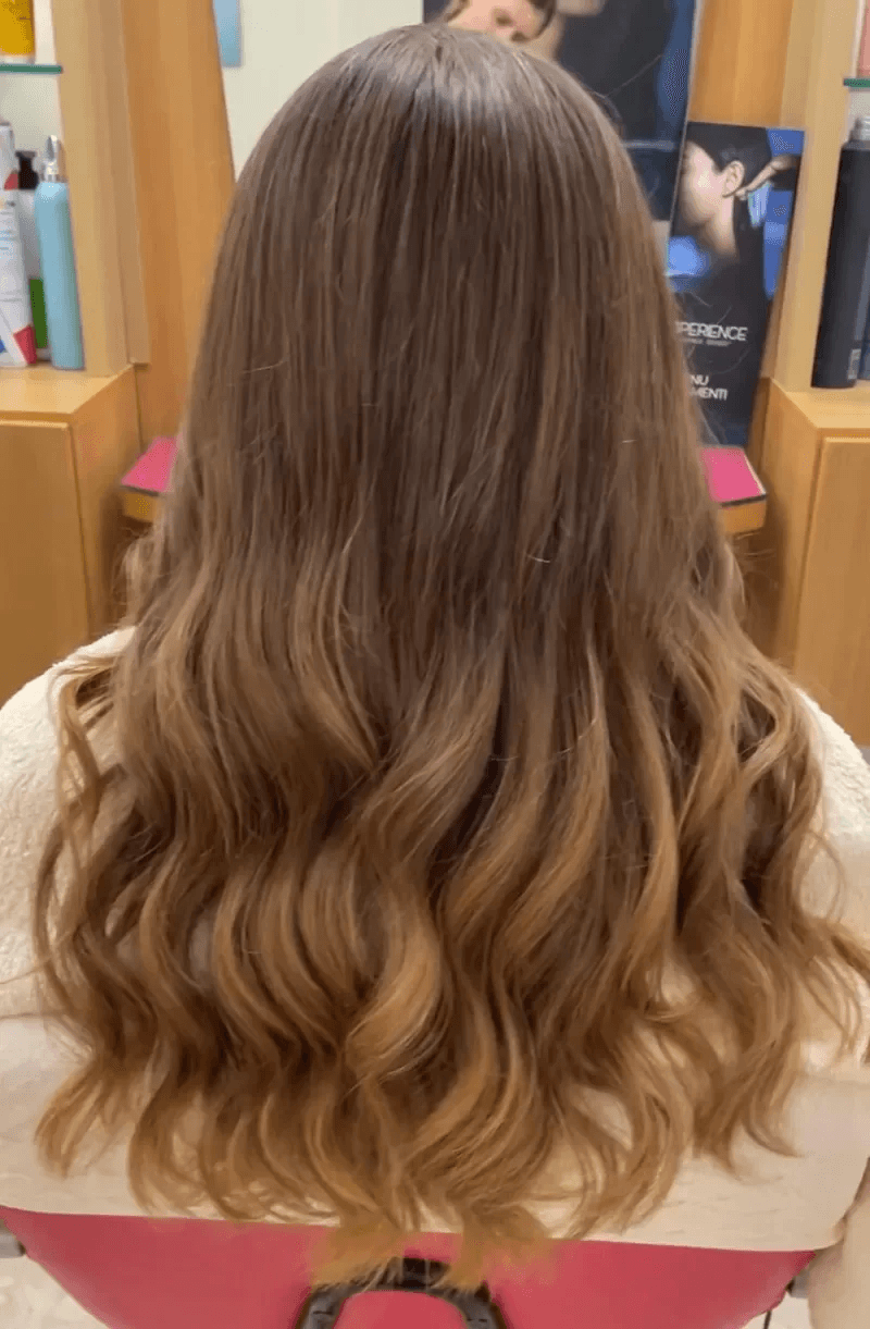 Taglio capelli lunghi donna – Adriana Style parrucchiera Sanremo